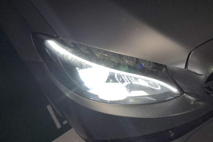 Used Mercedes-Benz C-Class 2018 C 200 Coupe Right Front Headlight
