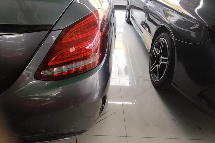 Used Mercedes-Benz C-Class 2018 C 200 L Sport Edition Right Rear Taillight