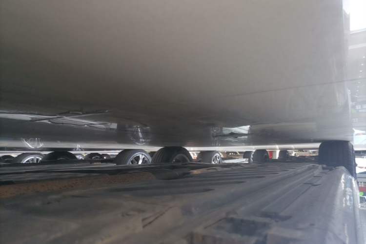 Used Mercedes-Benz C-Class 2018 C 200 L Sport Edition Right Side Sill