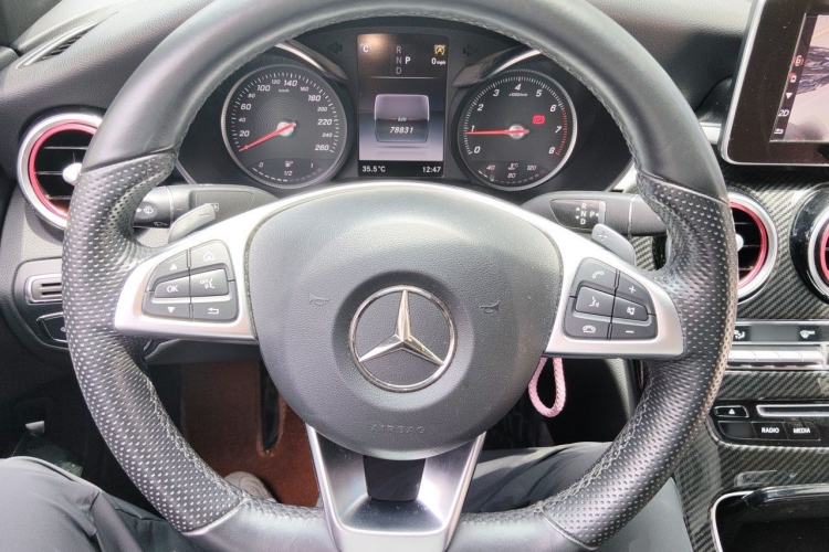 Used Mercedes-Benz C-Class 2018 C 200 Sport Edition Steering Wheel