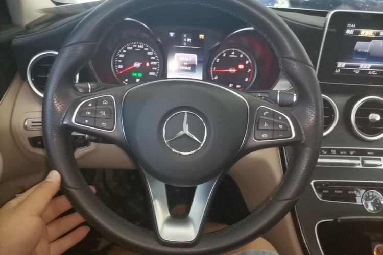 Used Mercedes-Benz C-Class 2018 C 200 L Sport Edition Steering Wheel