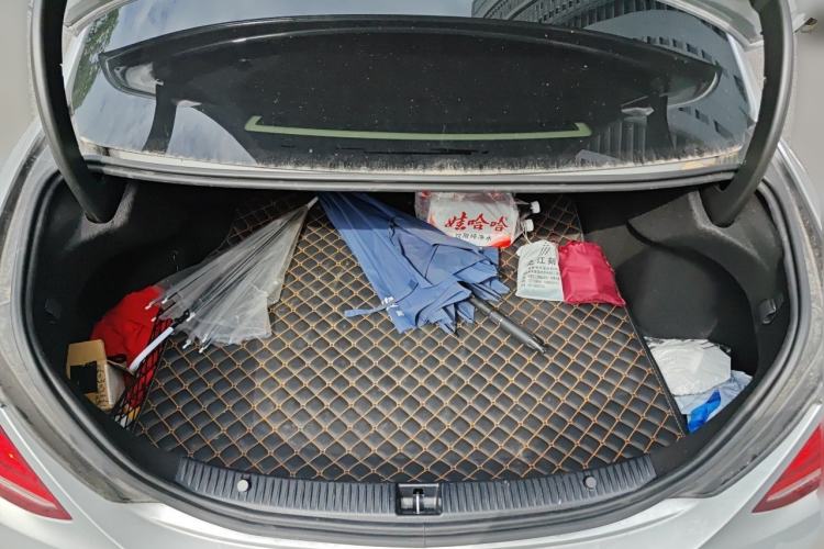 Used Mercedes-Benz C-Class 2018 C 200 L Sport Edition Trunk