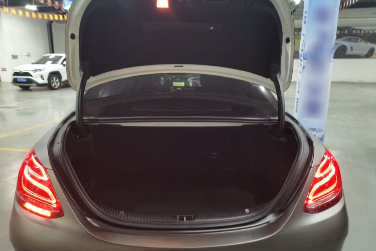 Used Mercedes-Benz C-Class 2018 C 200 L Sport Edition Trunk