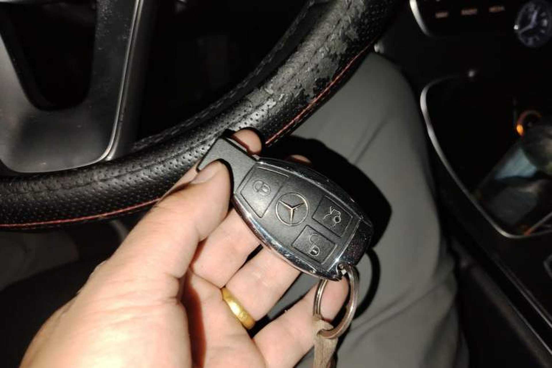 Used Mercedes-Benz C-Class 2018 C 180 L Fashion Edition Sport Version Vehicle Key