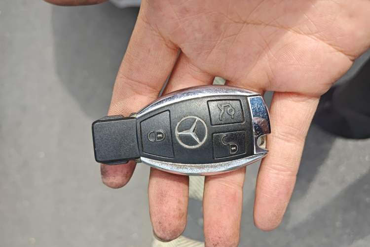 Used Mercedes-Benz C-Class 2018 C 200 L Sport Edition Vehicle Key