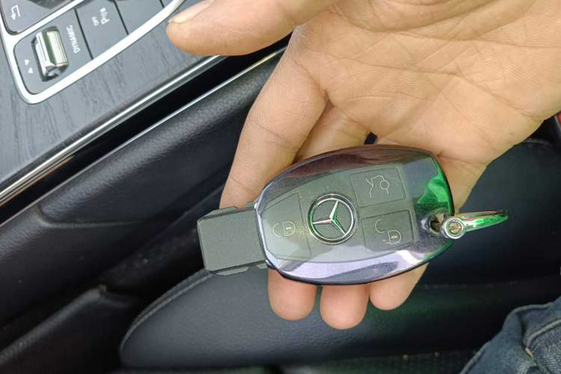 Used Mercedes-Benz C-Class 2018 C 200 L Sport Edition Vehicle Key