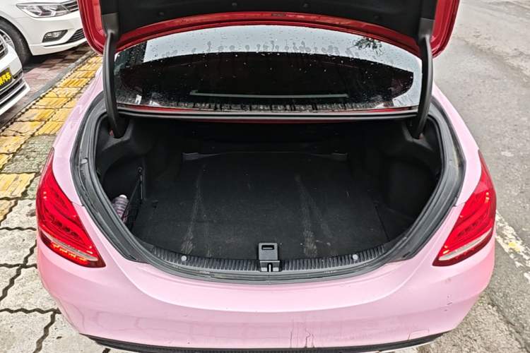Used Mercedes-Benz C-Class 2018 C 200 L Sport Edition Trunk