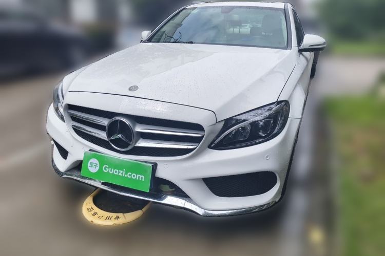 Used Mercedes-Benz C-Class 2018 C 180 L Dynamic Sports Edition Guazi used car, China used car export, Used car for sale, Used cars, Cheapest cars for sale