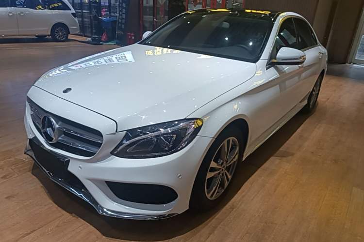 Used Mercedes-Benz C-Class 2018 C 200 L Sport Edition Guazi used car, China used car export, Used car for sale, Used cars, Cheapest cars for sale