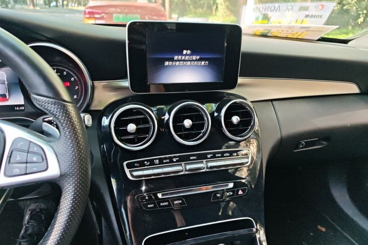 Used Mercedes-Benz C-Class 2018 C 200 Sport Edition Audio And AC Panel