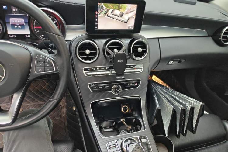 Used Mercedes-Benz C-Class 2018 C 200 L Sport Edition Audio And AC Panel