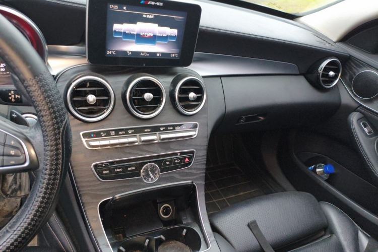 Used Mercedes-Benz C-Class 2018 C 200 L Sport Edition Audio And AC Panel