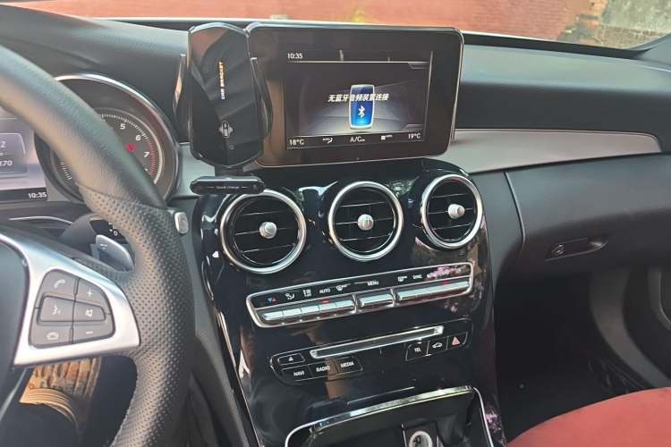 Used Mercedes-Benz C-Class 2018 C 200 Sport Edition Audio And AC Panel