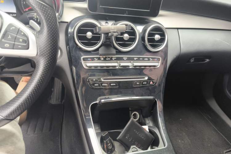 Used Mercedes-Benz C-Class 2018 C 200 Sport Edition Audio And AC Panel