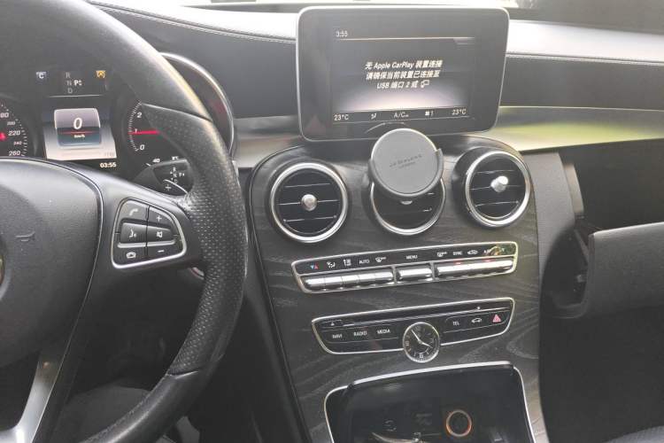 Used Mercedes-Benz C-Class 2018 C 200 L Sport Edition Audio And AC Panel