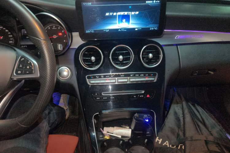 Used Mercedes-Benz C-Class 2018 C 200 Achievement Special Edition Audio And AC Panel