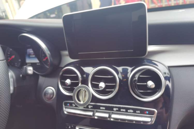 Used Mercedes-Benz C-Class 2018 C 200 Sport Edition Audio And AC Panel