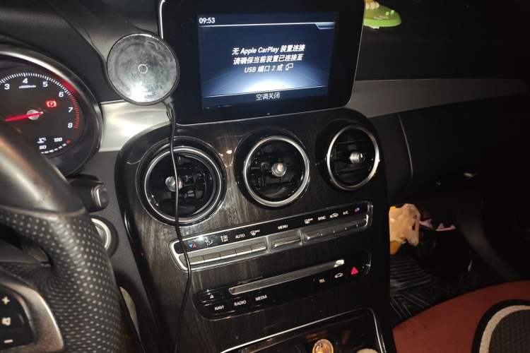 Used Mercedes-Benz C-Class 2018 C 200 Sport Edition Audio And AC Panel