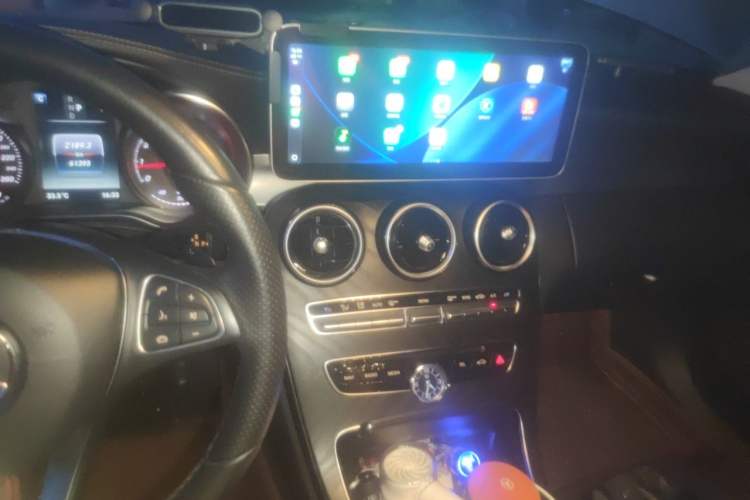 Used Mercedes-Benz C-Class 2018 C 200 L Sport Edition Audio And AC Panel