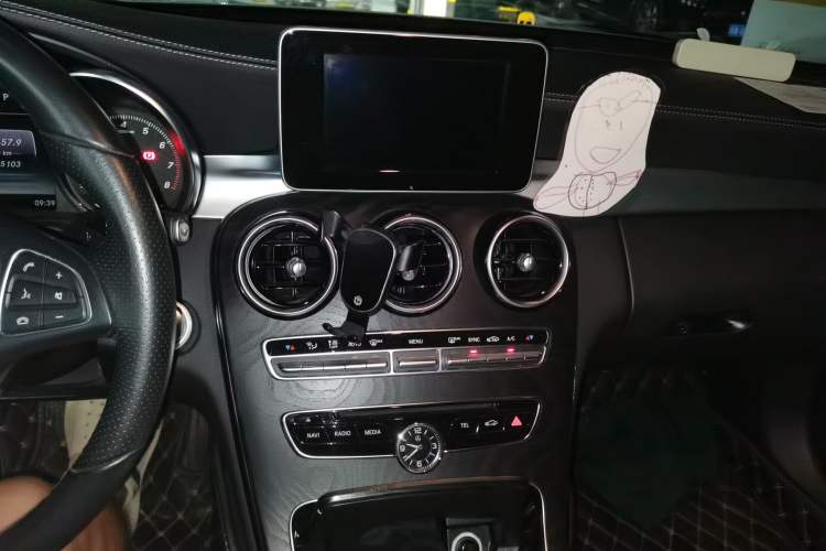 Used Mercedes-Benz C-Class 2018 C 200 L Sport Edition Audio And AC Panel