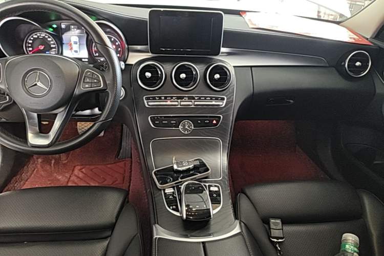 Used Mercedes-Benz C-Class 2018 C 200 L Sport Edition Audio And AC Panel
