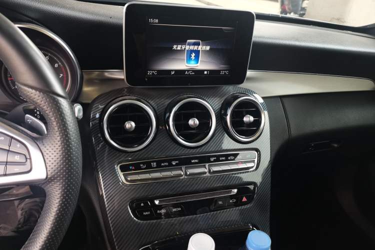 Used Mercedes-Benz C-Class 2018 C 200 Sport Edition Audio And AC Panel