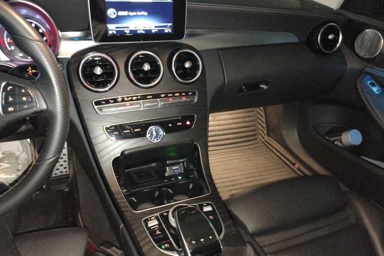 Used Mercedes-Benz C-Class 2018 C 200 L Sport Edition Audio And AC Panel