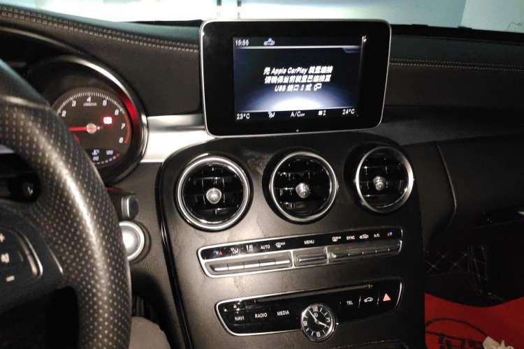Used Mercedes-Benz C-Class 2018 C 200 L Sport Edition Audio And AC Panel