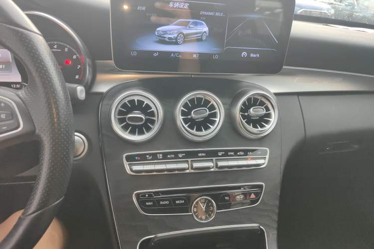 Used Mercedes-Benz C-Class 2018 C 200 Estate Audio And AC Panel