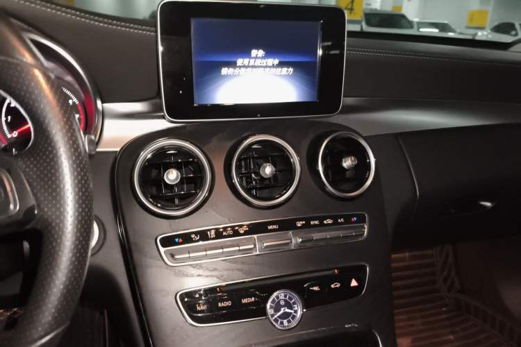 Used Mercedes-Benz C-Class 2018 C 200 L Sport Edition Audio And AC Panel