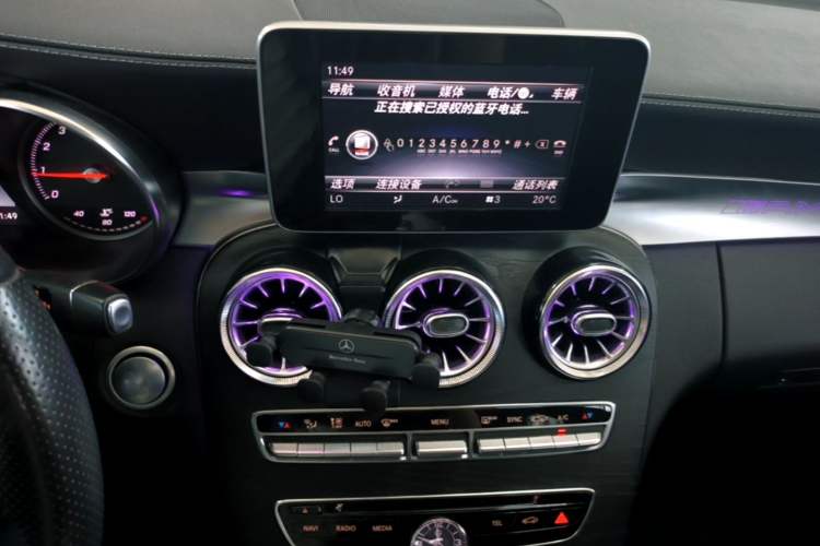 Used Mercedes-Benz C-Class 2018 C 180 L Fashion Edition Sport Version Audio And AC Panel
