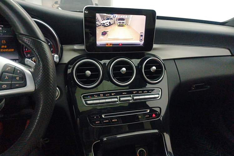 Used Mercedes-Benz C-Class 2018 C 200 Sport Edition Audio And AC Panel