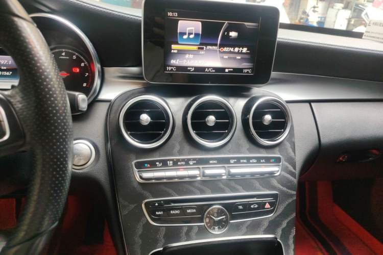 Used Mercedes-Benz C-Class 2018 C 200 L Sport Edition Audio And AC Panel