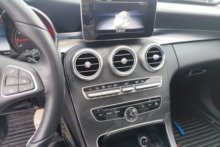 Used Mercedes-Benz C-Class 2018 C 200 Estate Audio And AC Panel