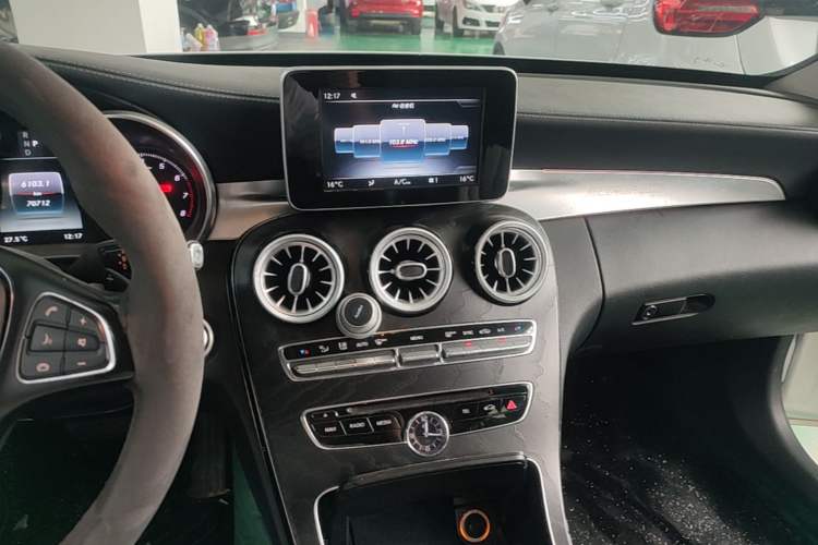 Used Mercedes-Benz C-Class 2018 C 200 L Sport Edition Audio And AC Panel