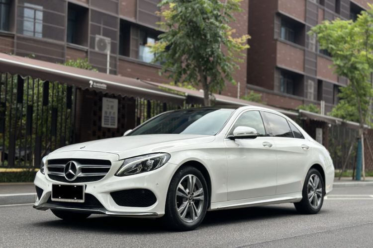 Used Mercedes-Benz C-Class 2018 C 200 L Sport Edition Guazi used car, China used car export, Used car for sale, Used  cars, Cheapest cars for sale