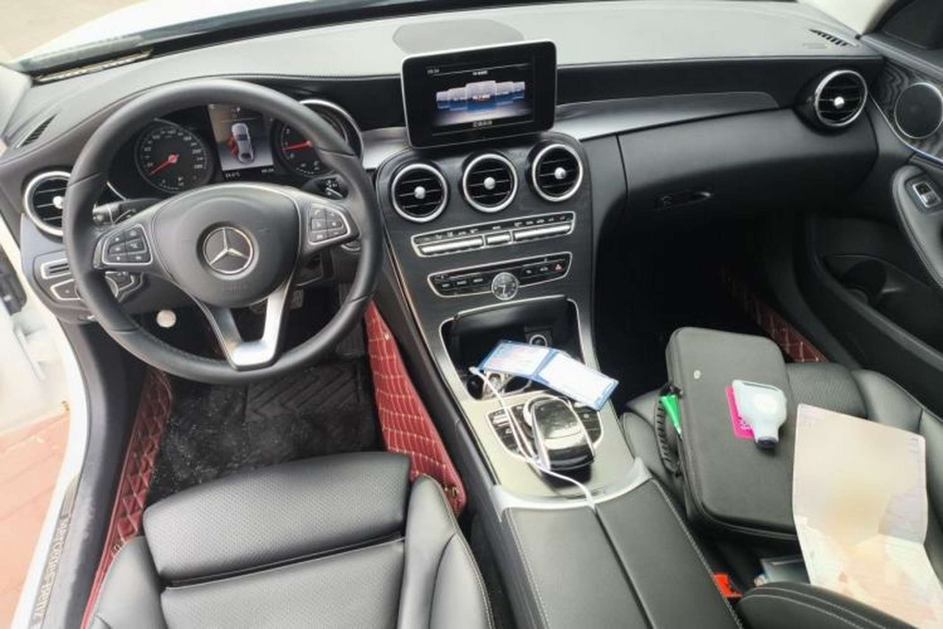 Used Mercedes-Benz C-Class 2018 C 200 L Sport Edition Center Console