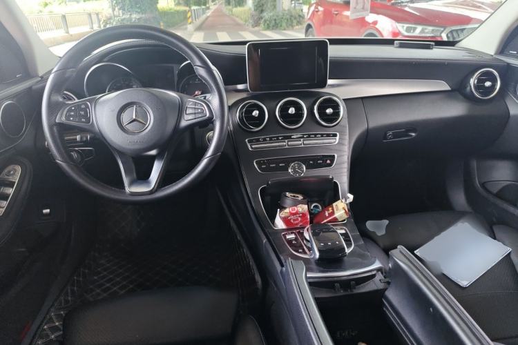 Used Mercedes-Benz C-Class 2018 C 200 L Sport Edition Center Console