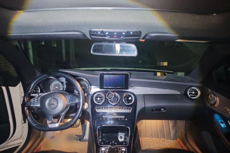 Used Mercedes-Benz C-Class 2018 C 200 Coupe Center Console