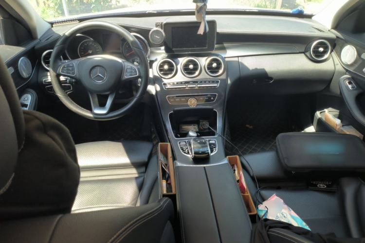 Used Mercedes-Benz C-Class 2018 C 200 L Sport Edition Achievement Special Edition Center Console
