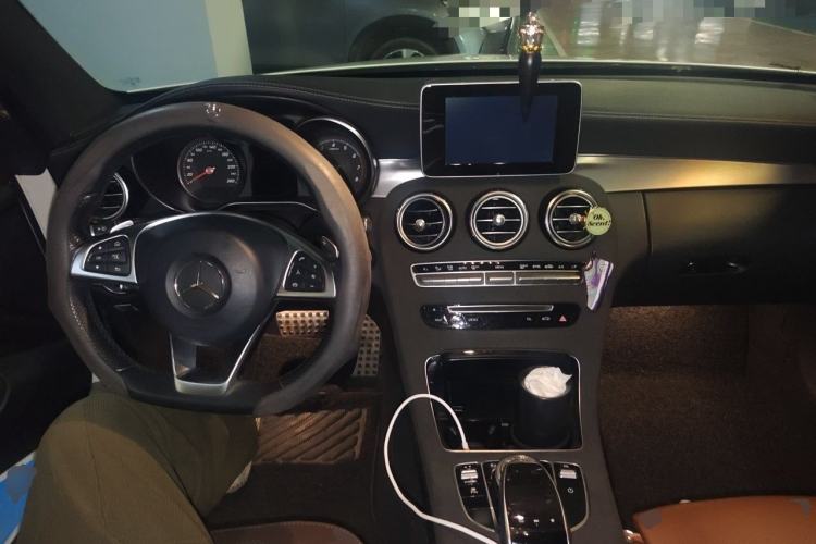 Used Mercedes-Benz C-Class 2018 C 200 Coupe Center Console