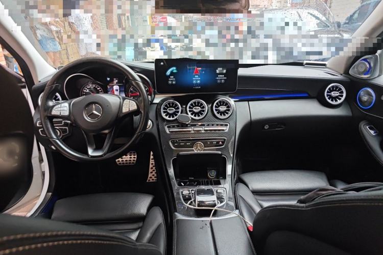 Used Mercedes-Benz C-Class 2018 C 200 L Sport Edition Achievement Special Edition Center Console