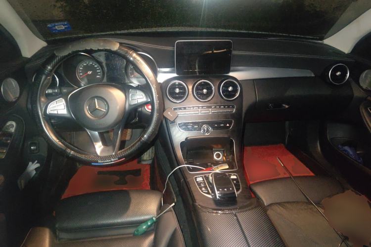 Used Mercedes-Benz C-Class 2018 C 200 L Sport Edition Achievement Special Edition Center Console
