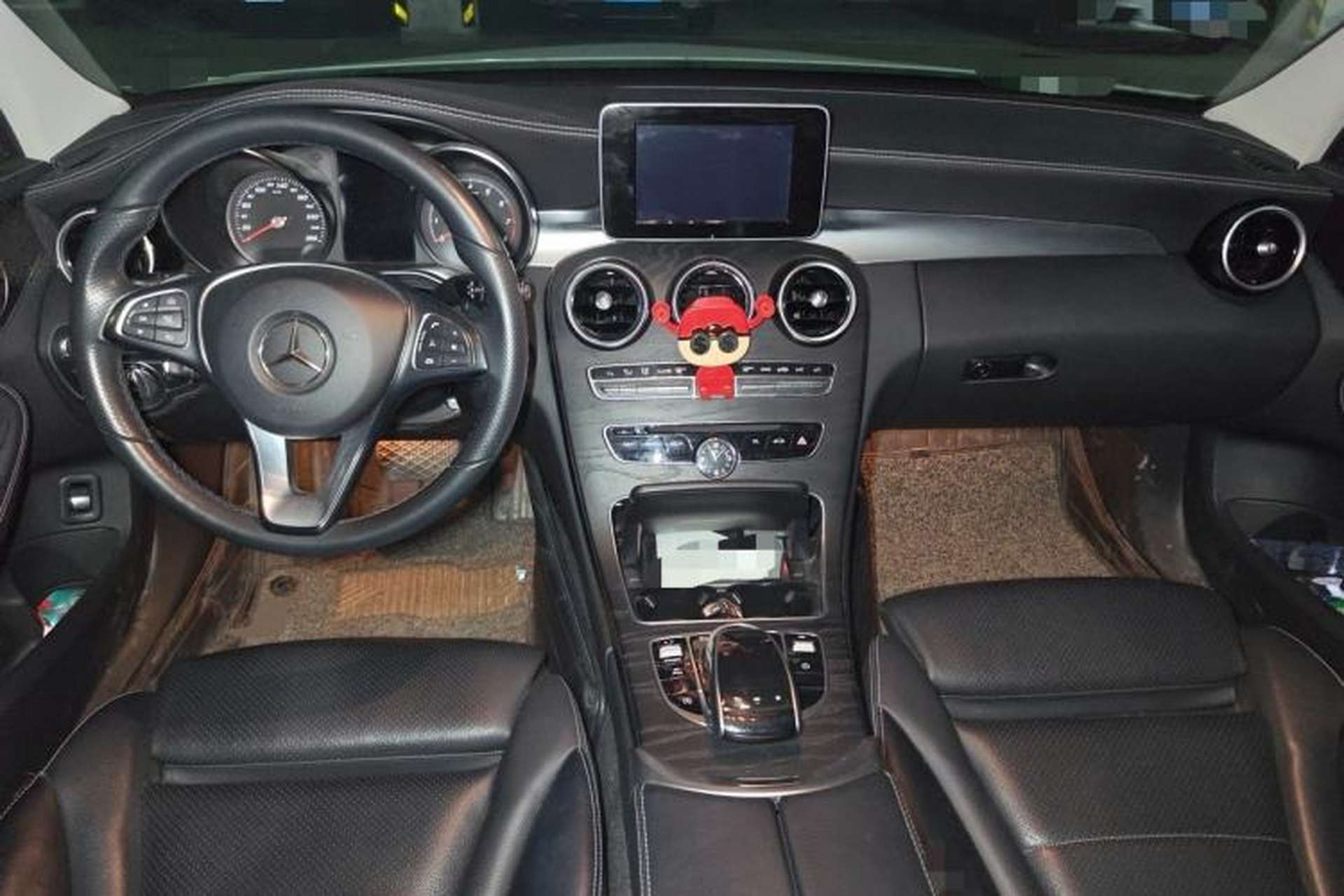 Used Mercedes-Benz C-Class 2018 C 200 L Sport Edition Center Console