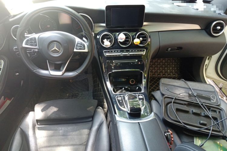 Used Mercedes-Benz C-Class 2018 C 200 Achievement Special Edition Center Console