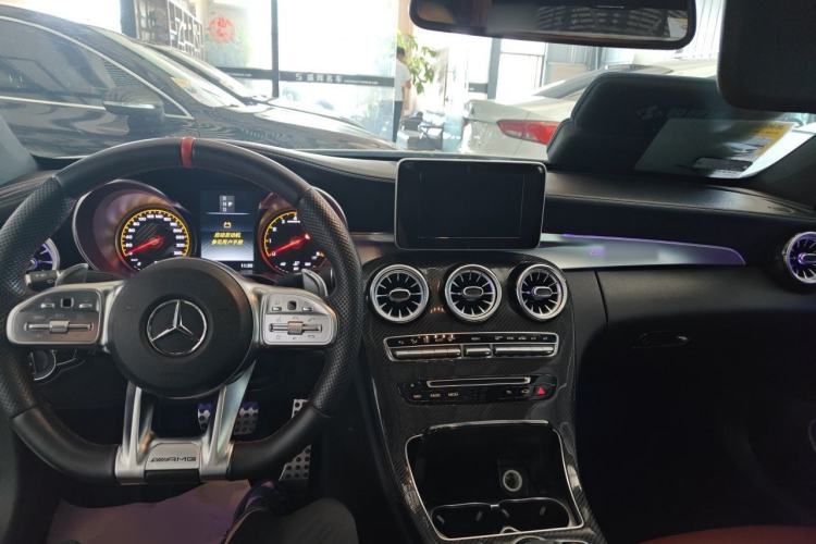 Used Mercedes-Benz C-Class 2018 C 200 Coupe Center Console