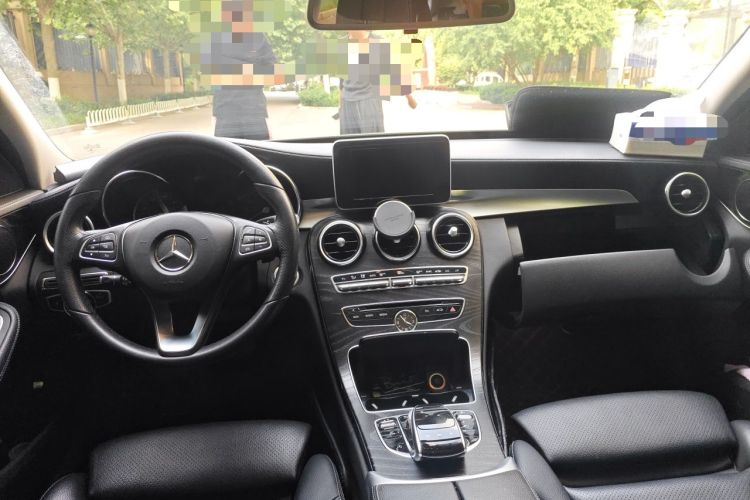 Used Mercedes-Benz C-Class 2018 C 200 L Sport Edition Center Console