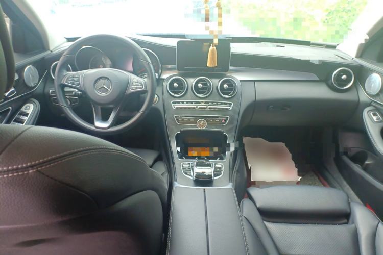 Used Mercedes-Benz C-Class 2018 C 200 L Sport Edition Achievement Special Edition Center Console