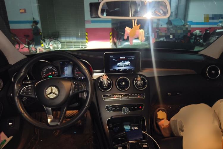 Used Mercedes-Benz C-Class 2018 C 200 L Sport Edition Center Console