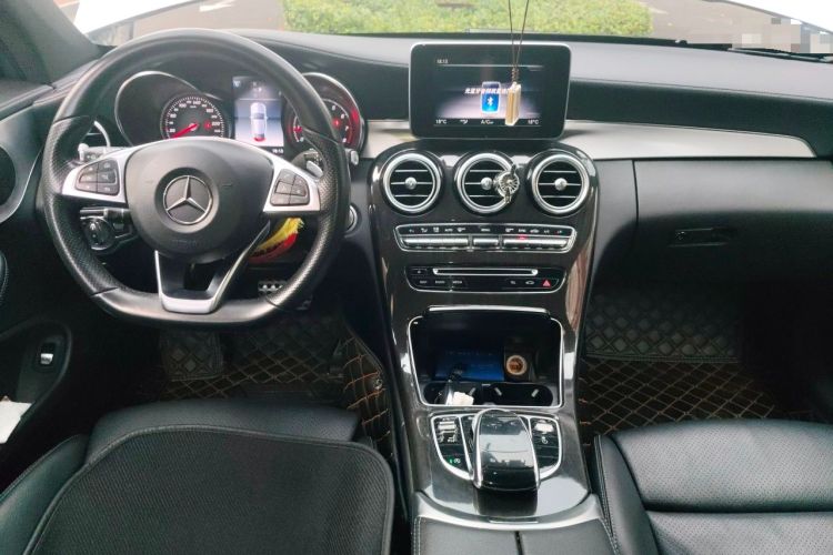 Used Mercedes-Benz C-Class 2018 C 200 Coupe Center Console
